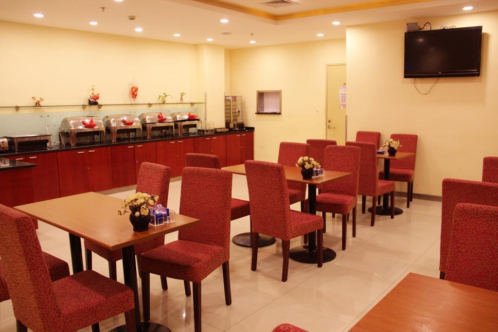 Hanting Hotel Shanghai Hongqiao Railway Station Huqingping Highway Экстерьер фото