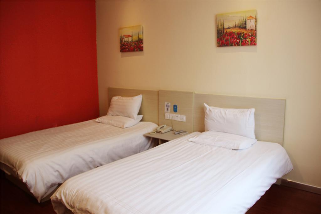 Hanting Hotel Shanghai Hongqiao Railway Station Huqingping Highway Экстерьер фото